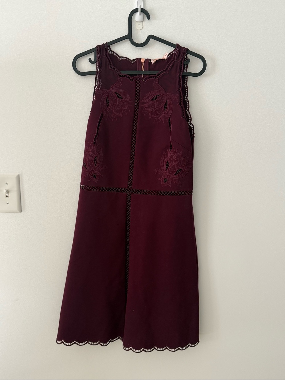 NWT Ted Baker Burgundy Embroidered Scallop Hem Dress